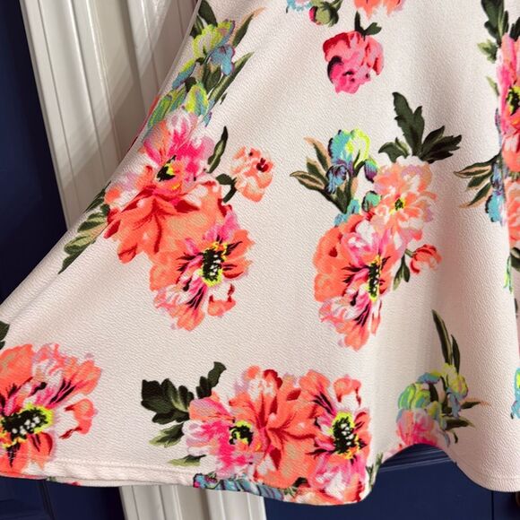 Rue21 Vintage Neon Floral Mini Dress Size M - Picture 5 of 6